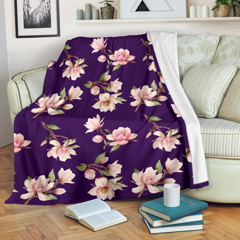 Magnolia Pattern Print Design Purple Fleece Blanket