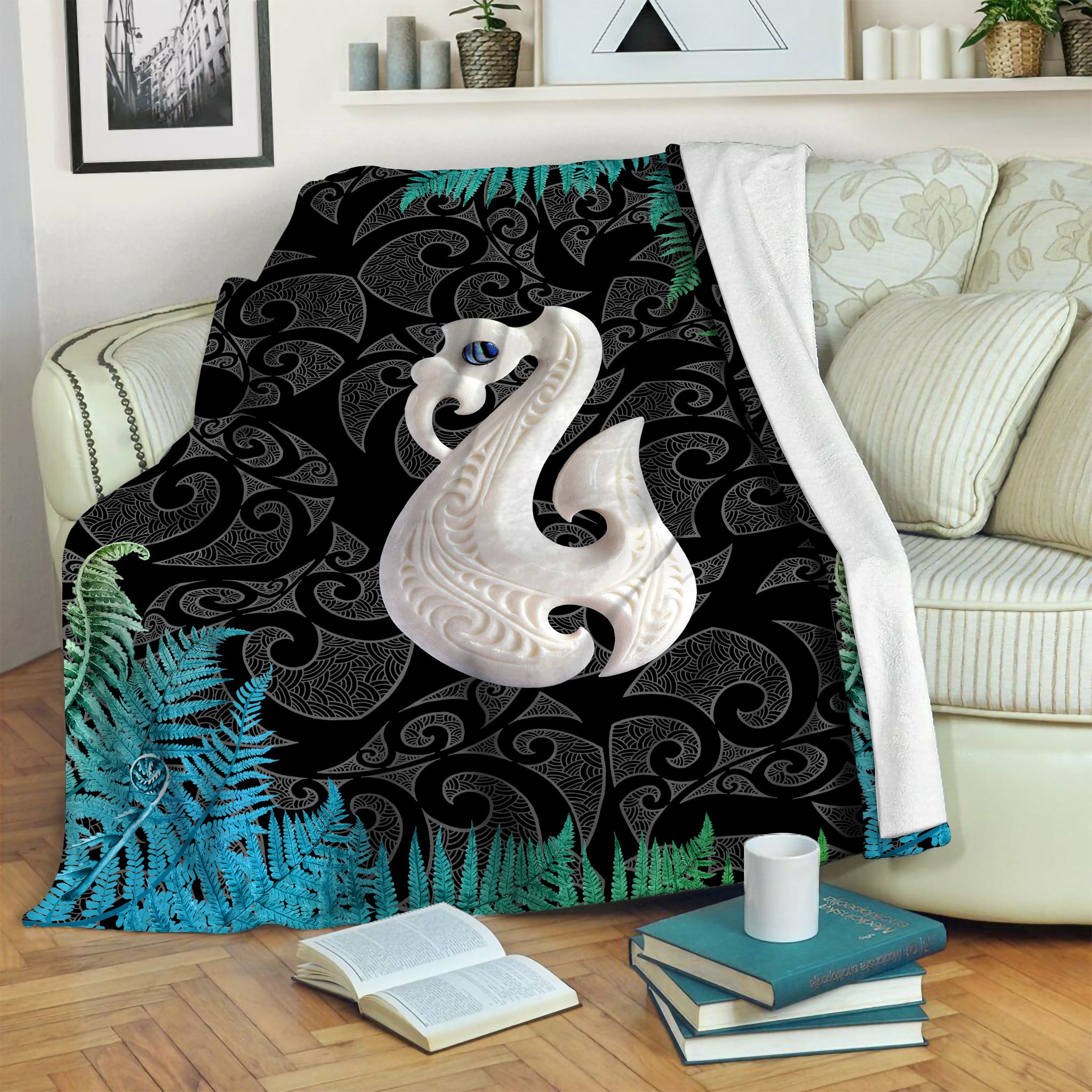 Manaia Maori Fleece Blanket