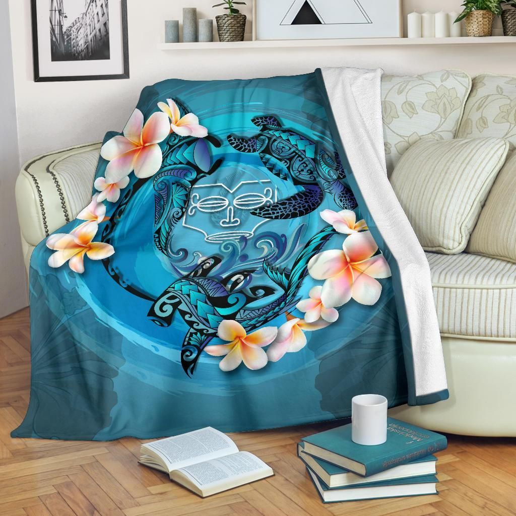 Marquesas Islands Blue Plumeria Animal Tattoo Sherpa Fleece Blanket