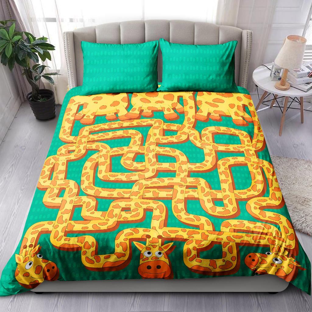 Maze Game Giraffe Bedding Set