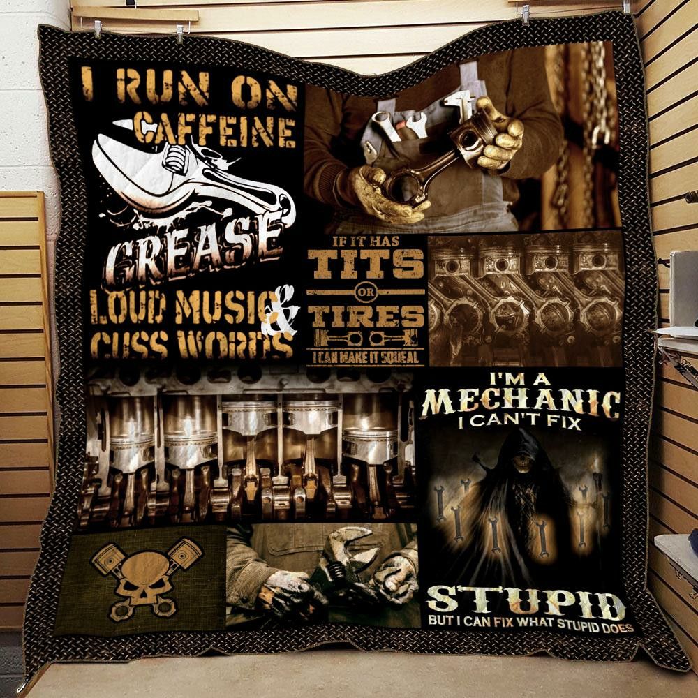 Mechanic KC2509342CL Quilt Blanket