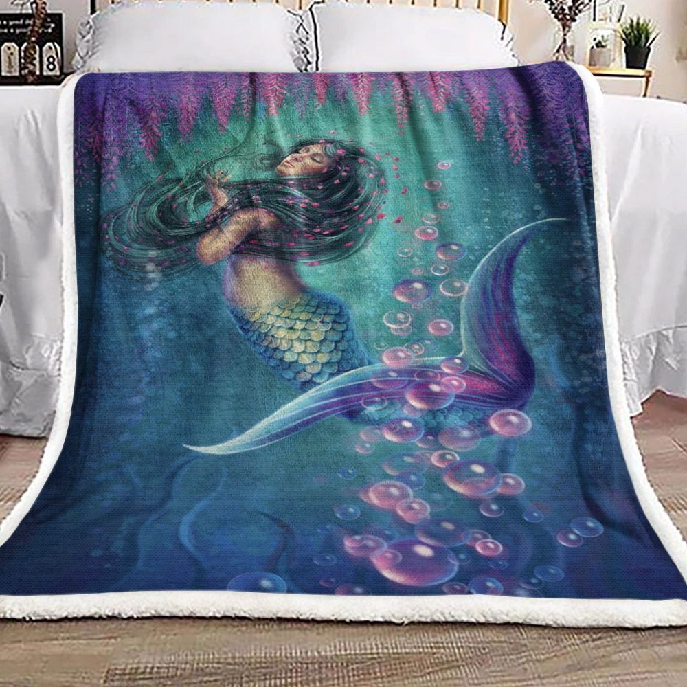 Mermaid Beauty Sherpa Fleece Blanket