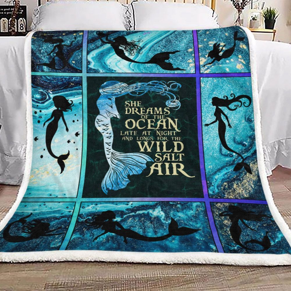 Mermaid Sherpa Fleece Blanket