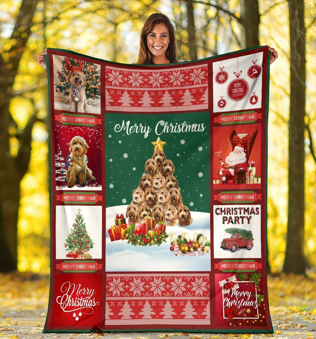 Merry Christmas Goldendoodle Dog Xmas Fleece Blanket