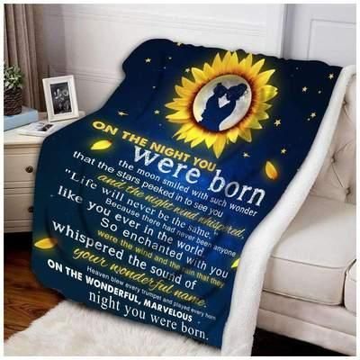 Mom Daughter On The Night You Were Born Sherpa Fleece Blanket