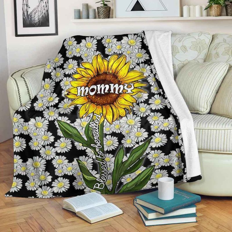 Mommy Sherpa Fleece Blanket