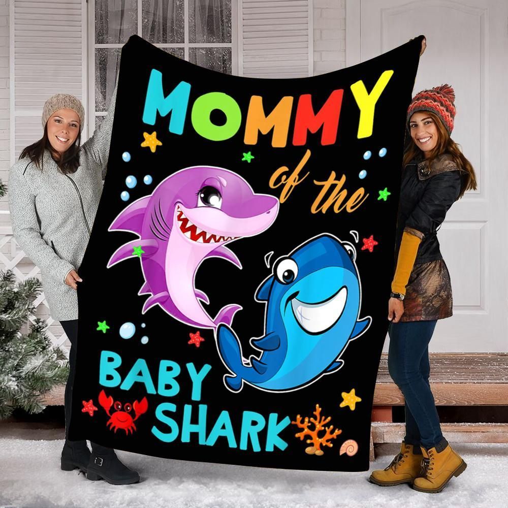 Mommy Of The Baby Shark Birthday Mommy Shark Sherpa Fleece Blanket