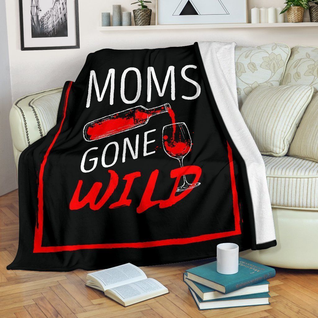 Moms Gone Wild Sherpa Fleece Blanket