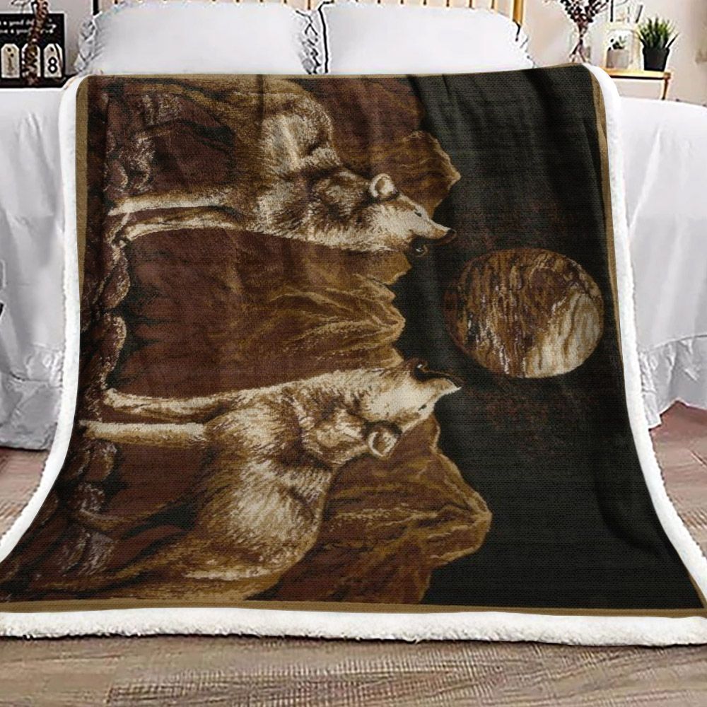 Moon Mountain Wolf Howled Sherpa Fleece Blanket