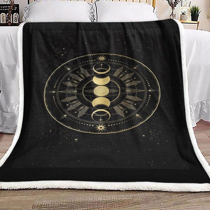 Moon Phase Totem Cocorrina Fleece Blanket