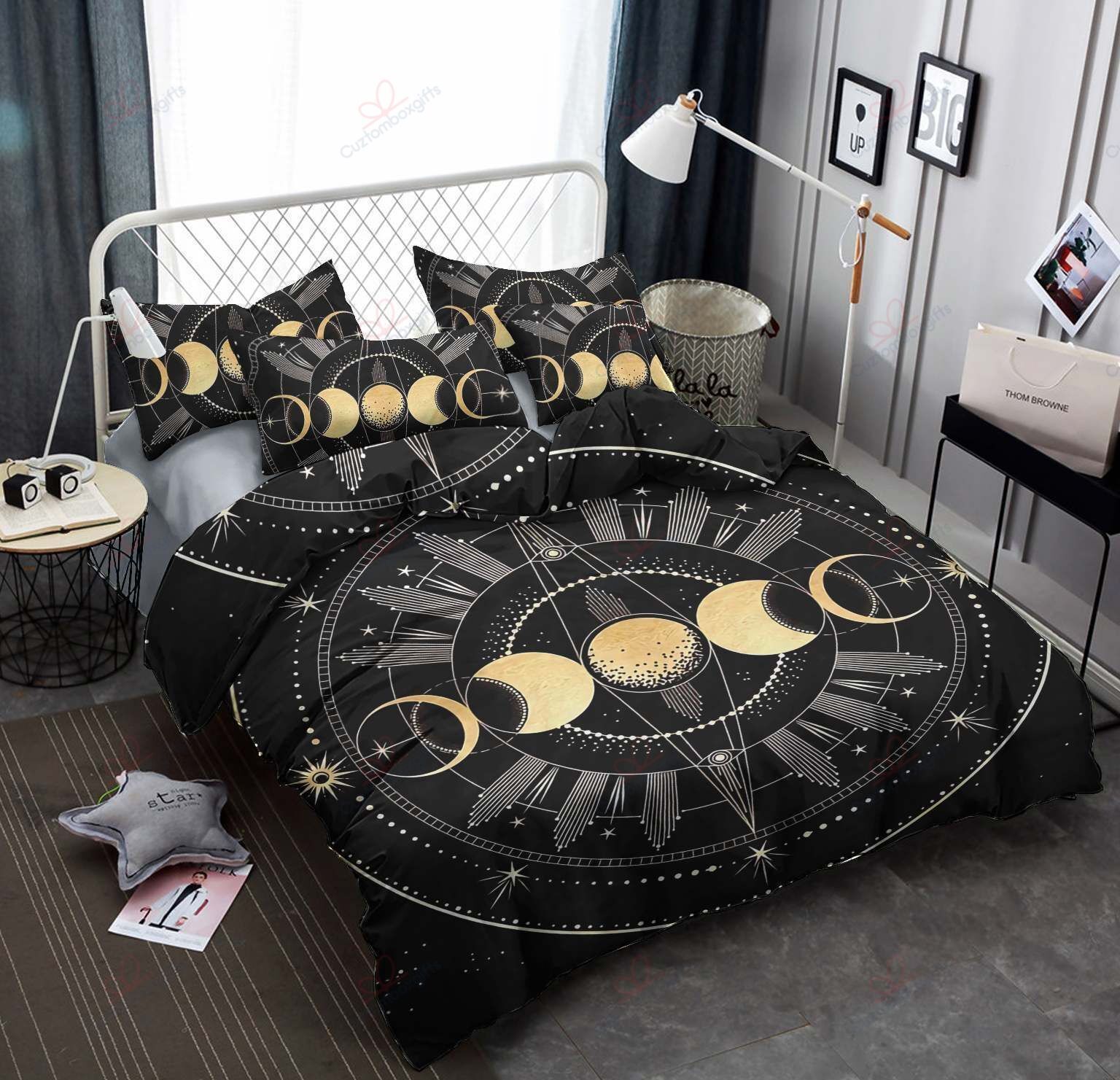 Moon Bedding Set