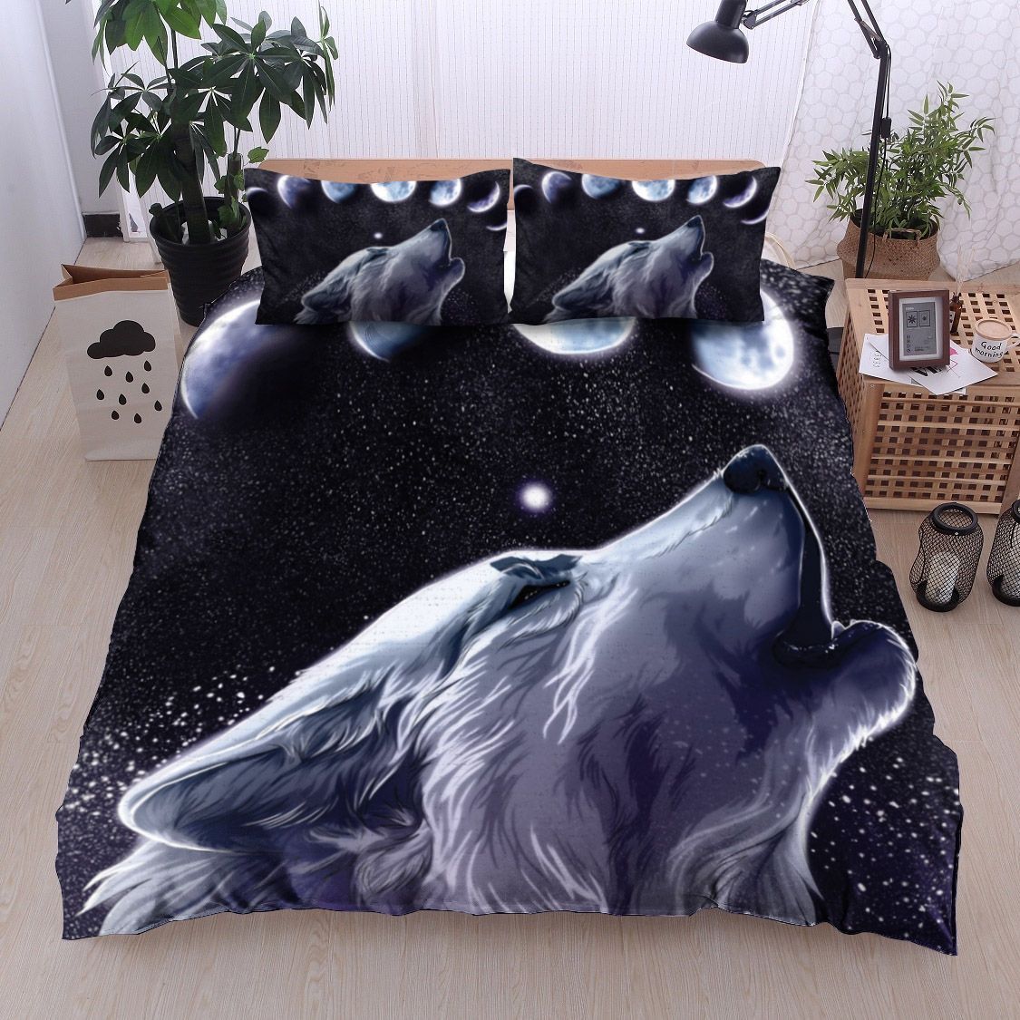Moon Wolf Bedding Set