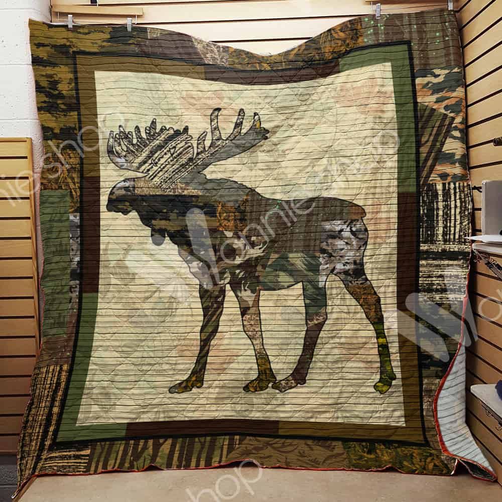 Moose Hunting Quilt Blanket DHC03021278TD