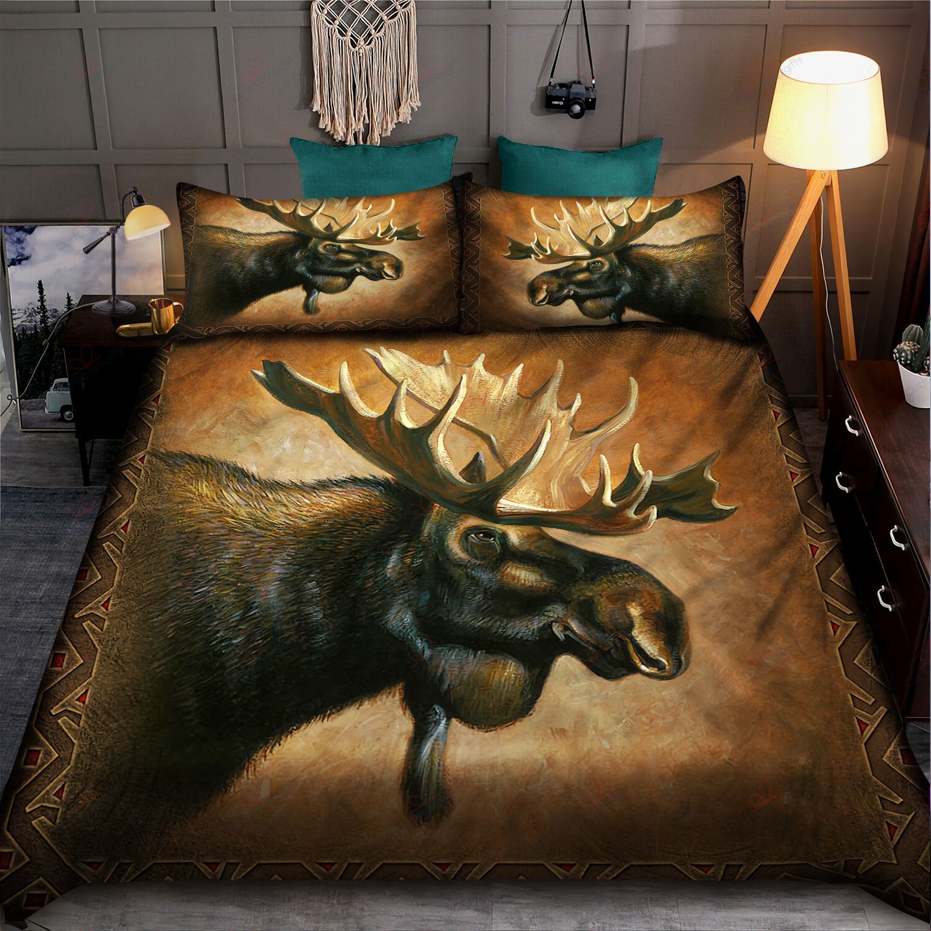 Moose Lodge Hunting Printed Bedding Set