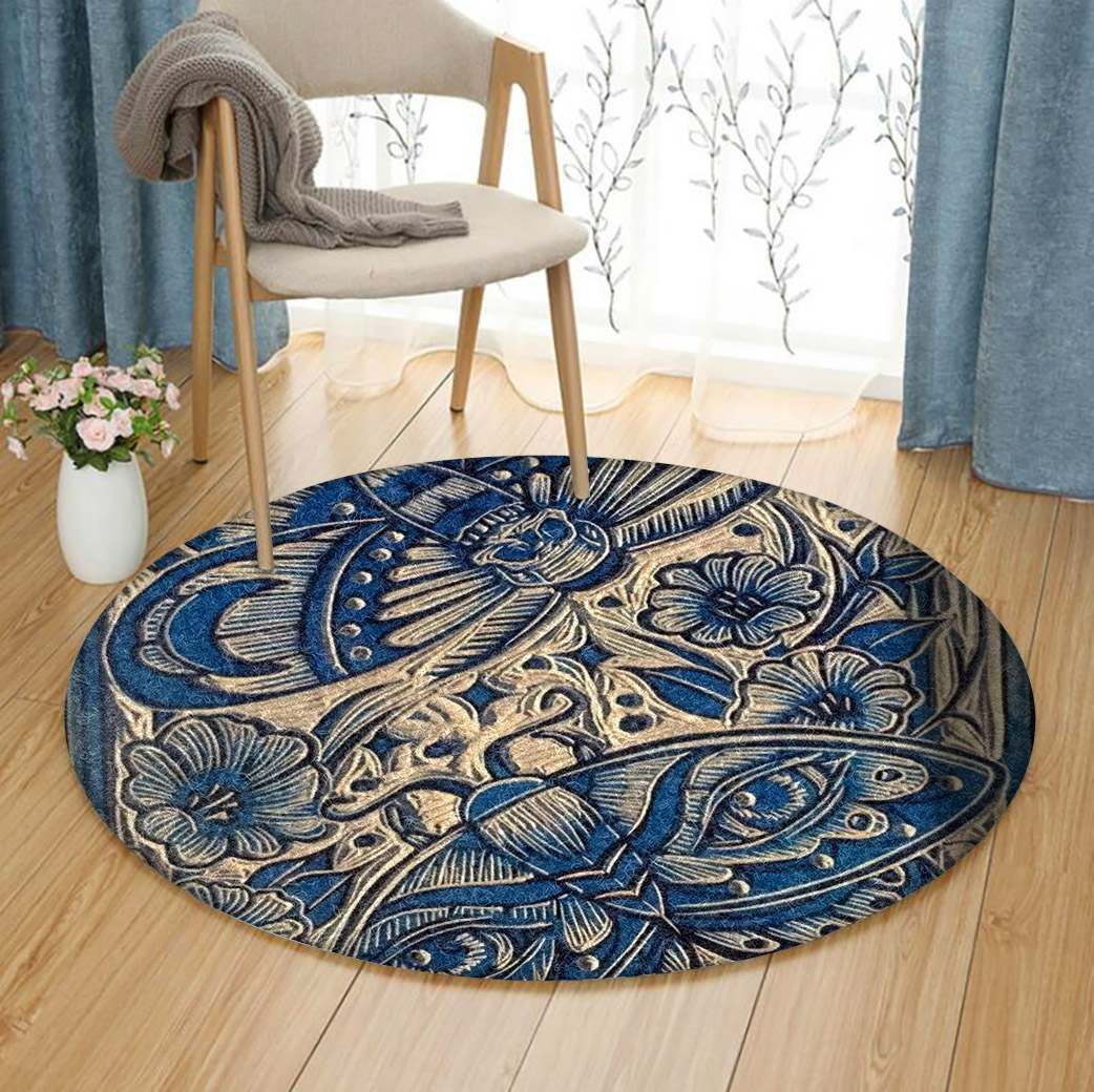 Moth Round Carpet