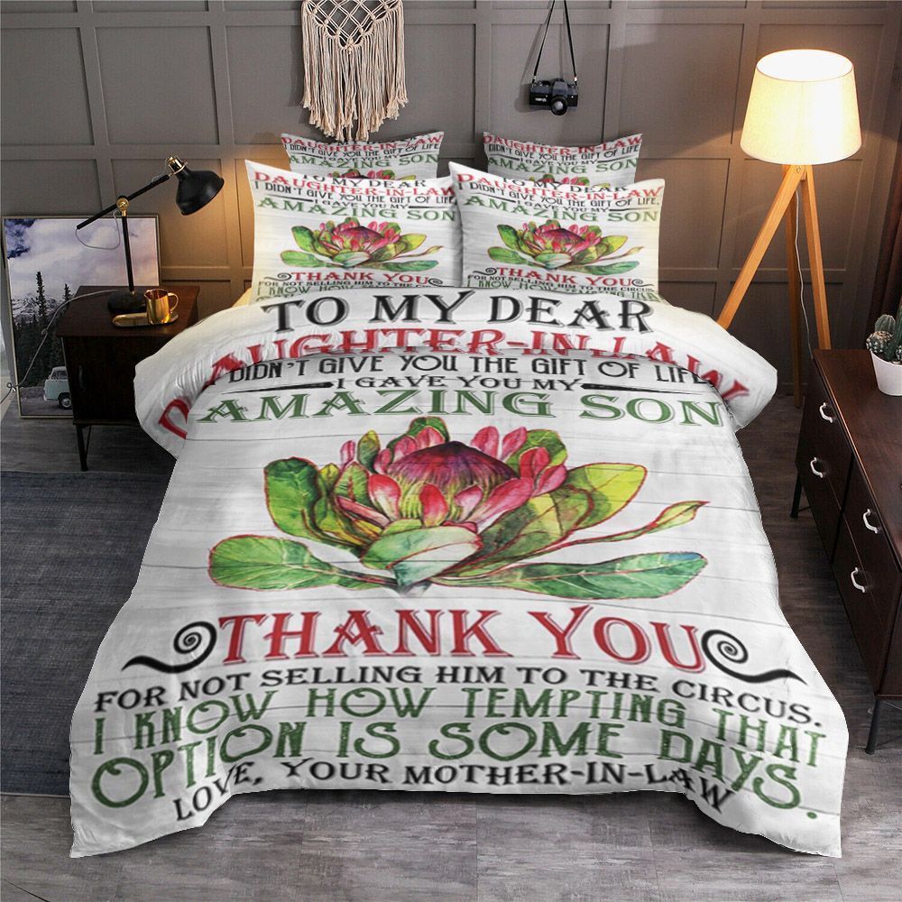 Mother To Daughter In Law Lotus Bedding Set