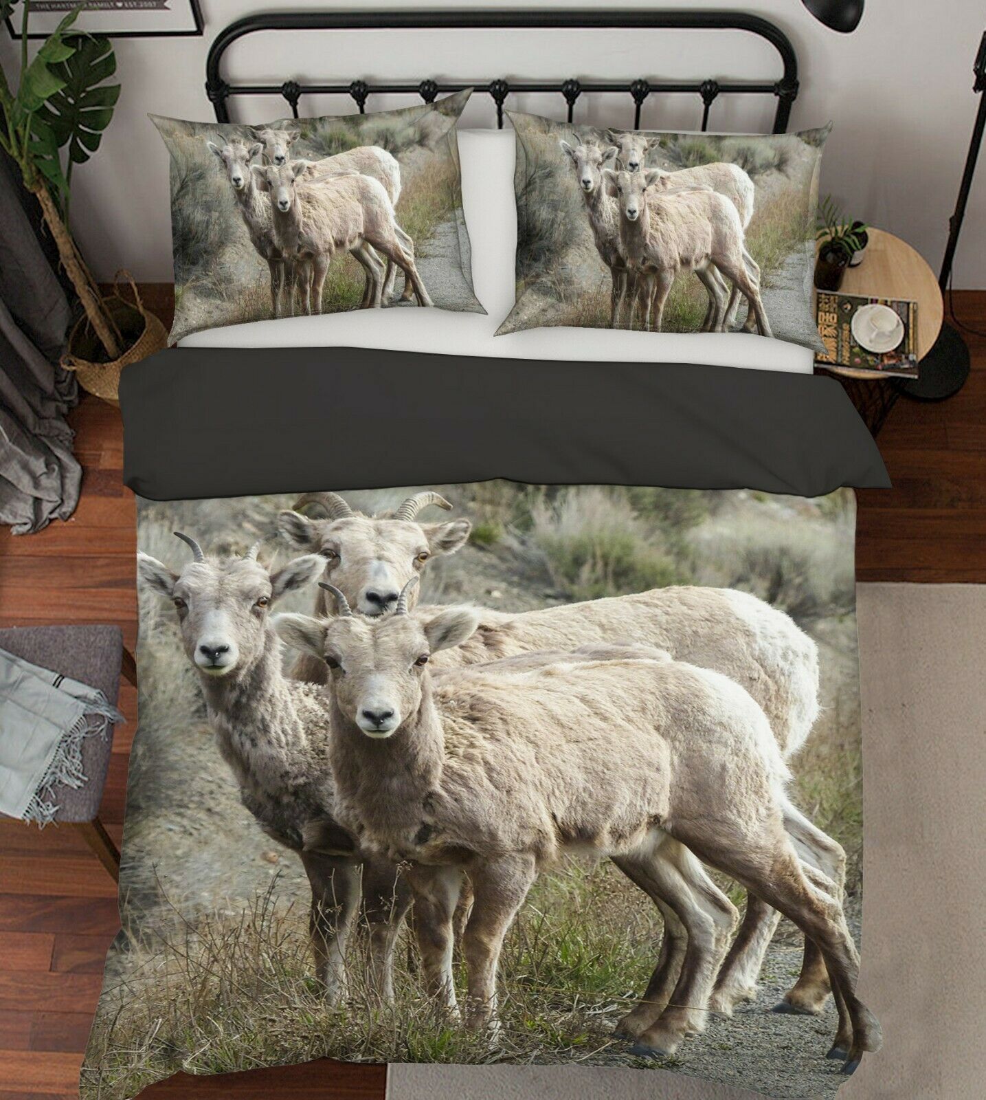 Goat Lovely Three Goats Bedding Set