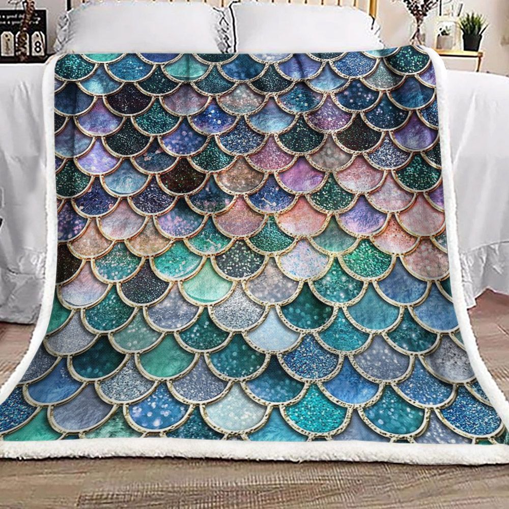Multi Color Pink And Aqua Mermaid Scales Sherpa Fleece Blanket