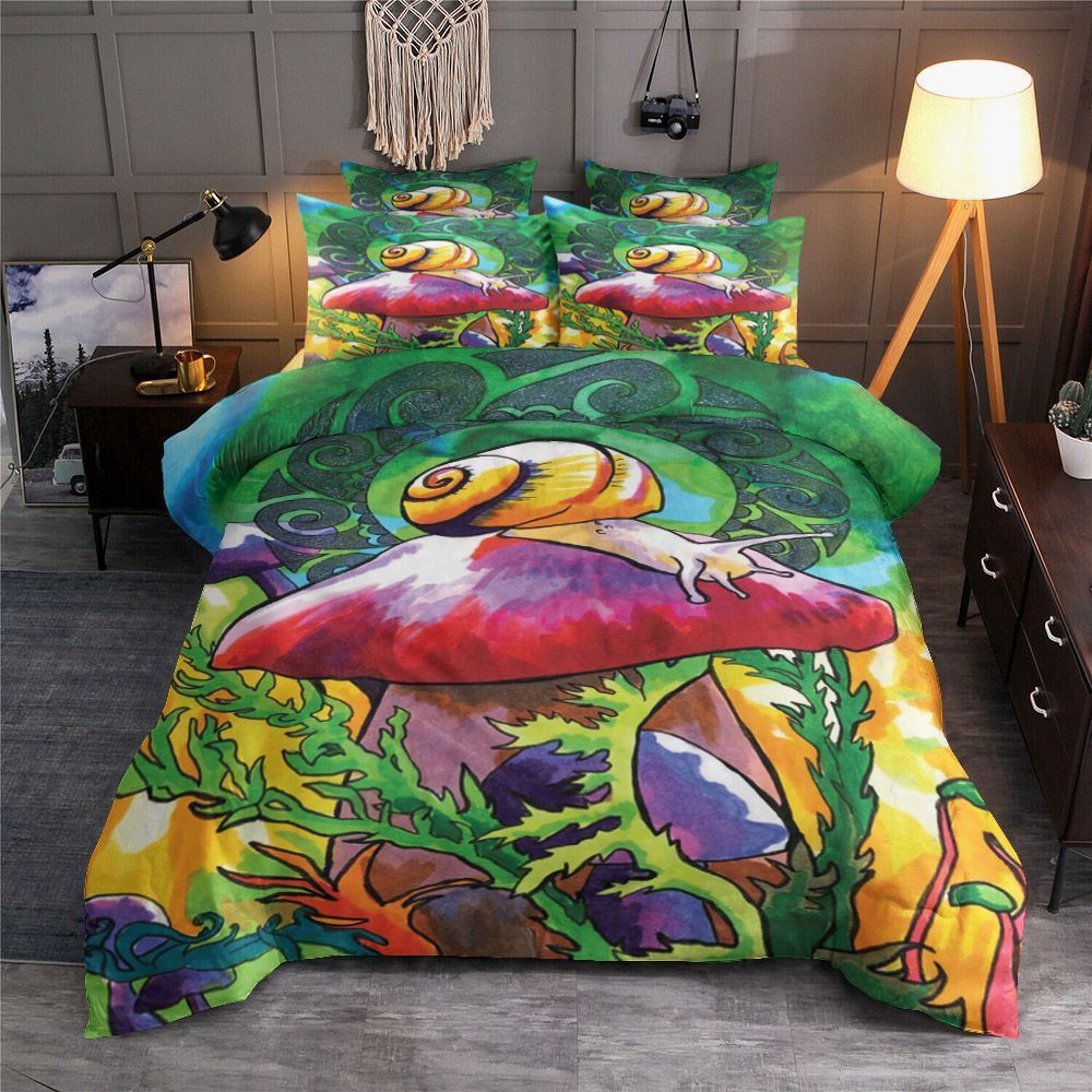 Mushroom Hippie Snail Bedding Set