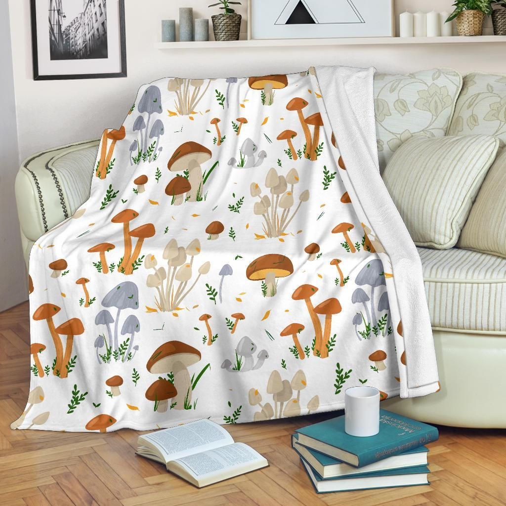 Mushroom Pattern Theme Sherpa Fleece Blanket