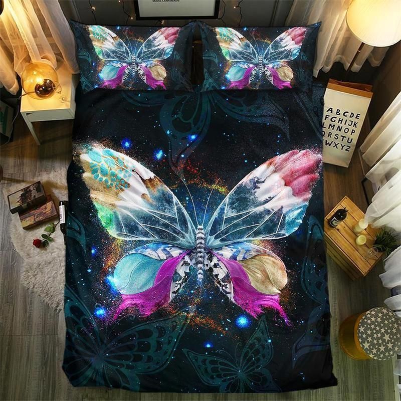 Mysterious Butterfly Pattern Bedding Set