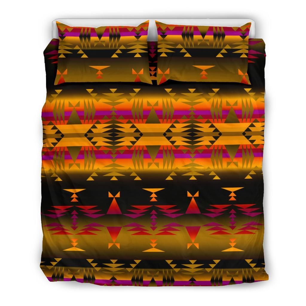 Native American Between The Sierra Mountains Bedding Set