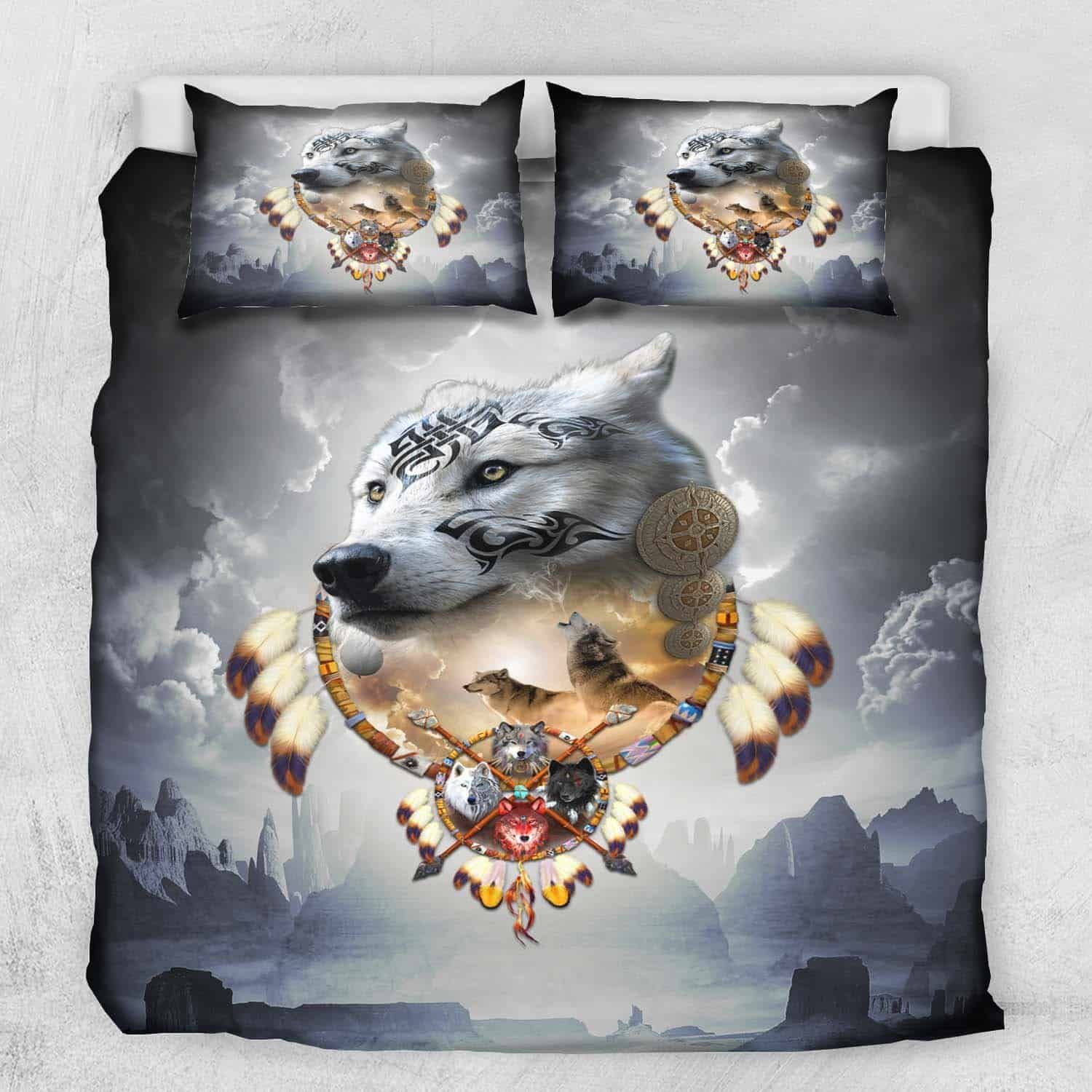 Native Wolf Bedding Set