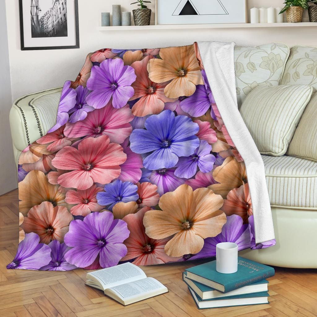 Nature Colorful Geranium Pattern Fleece Blanket