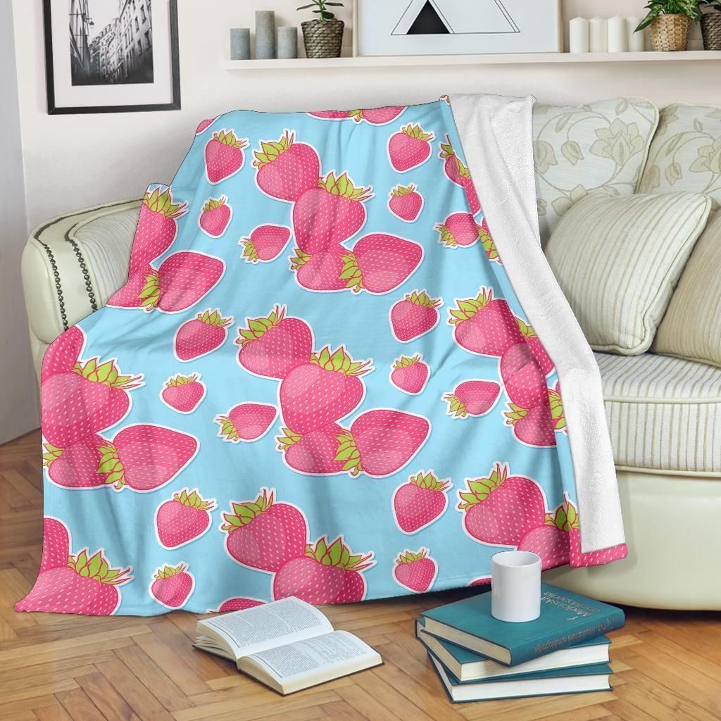 Neon Pink Strawberry Pattern Print Design Fleece Blanket