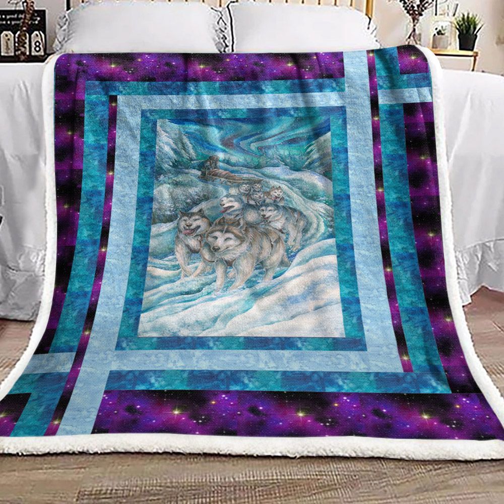 Northern Heritage Sled Dogs Winter Sherpa Fleece Blanket