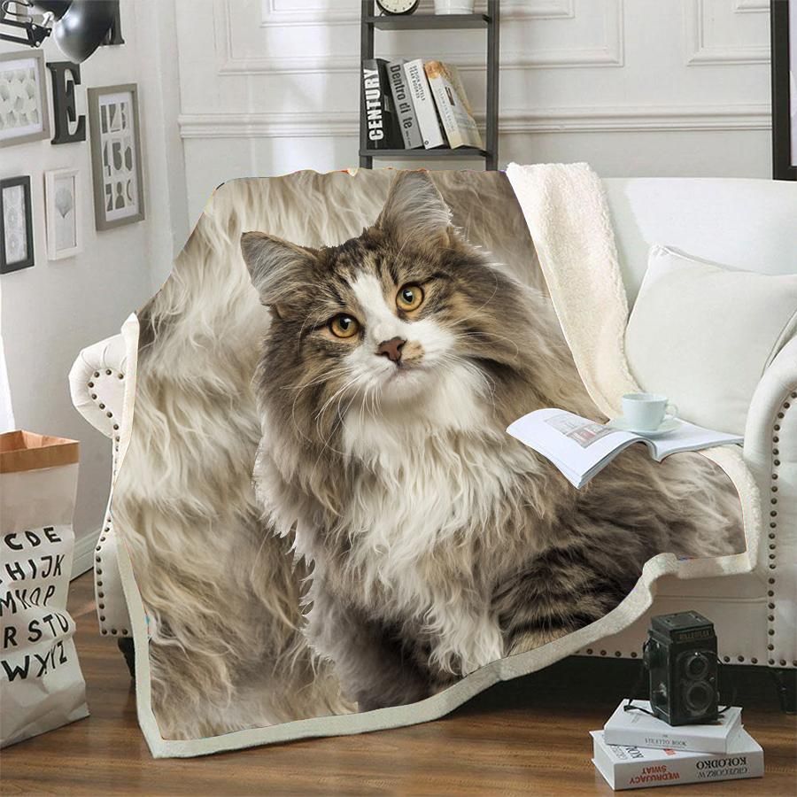 Norwegian Forest Cat Sherpa Fleece Blanket