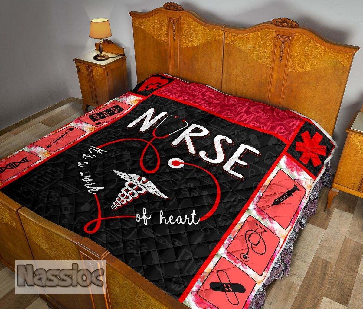 NURSE- IT’S A WORK OF HEART RED DHC281111649DD