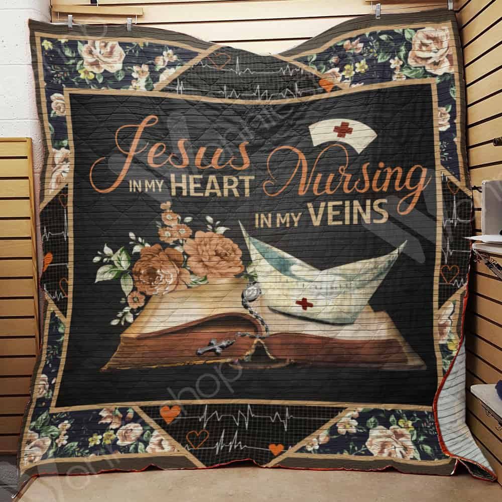 Nurse Quilt Blanket DHC06021326TD
