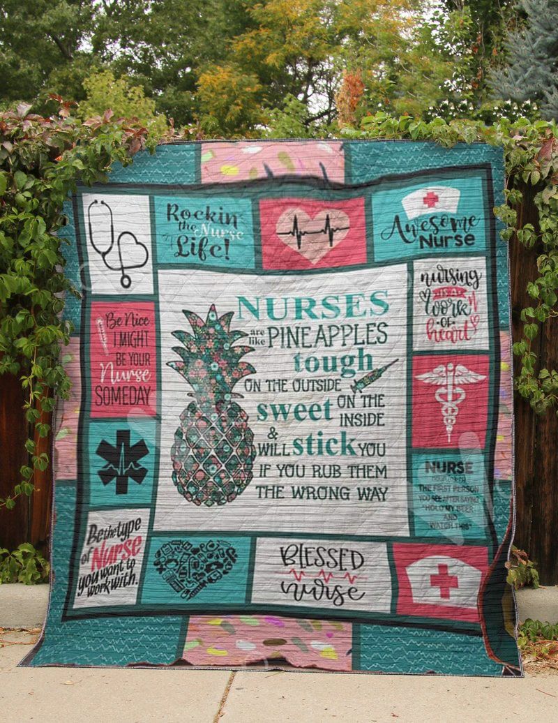 Nurse Rockin The Nurse Life Quilt Blanket DHC3112449TD