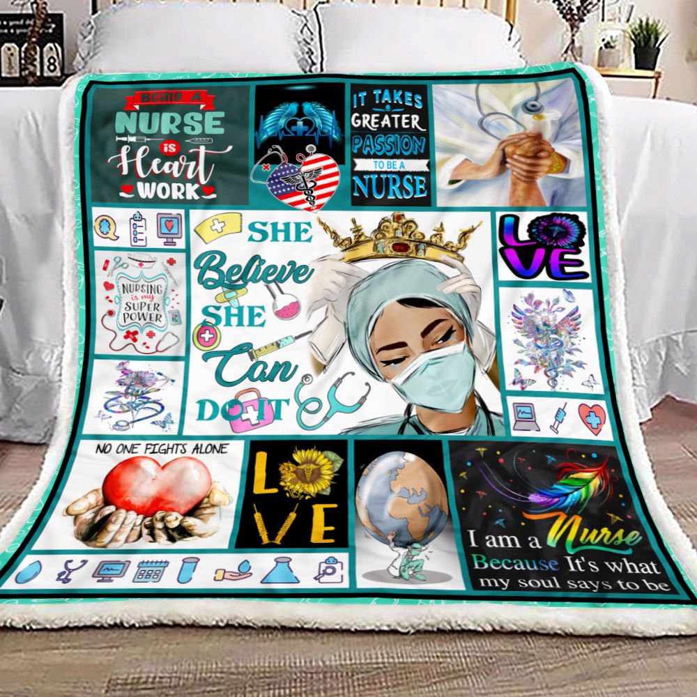Nurse She Believed She Could So She Did Fleece Blanket