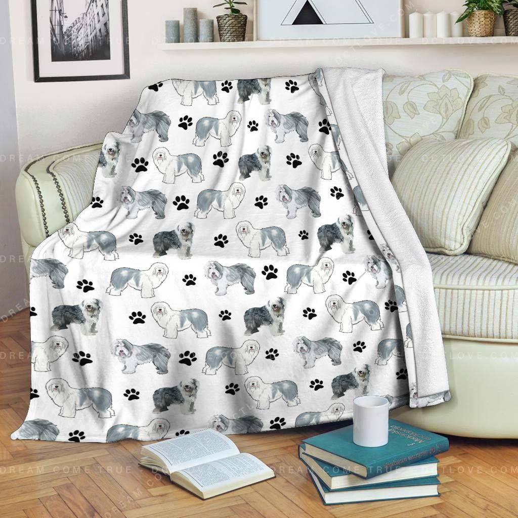 Old English Sheepdog Paw Sherpa Fleece Blanket