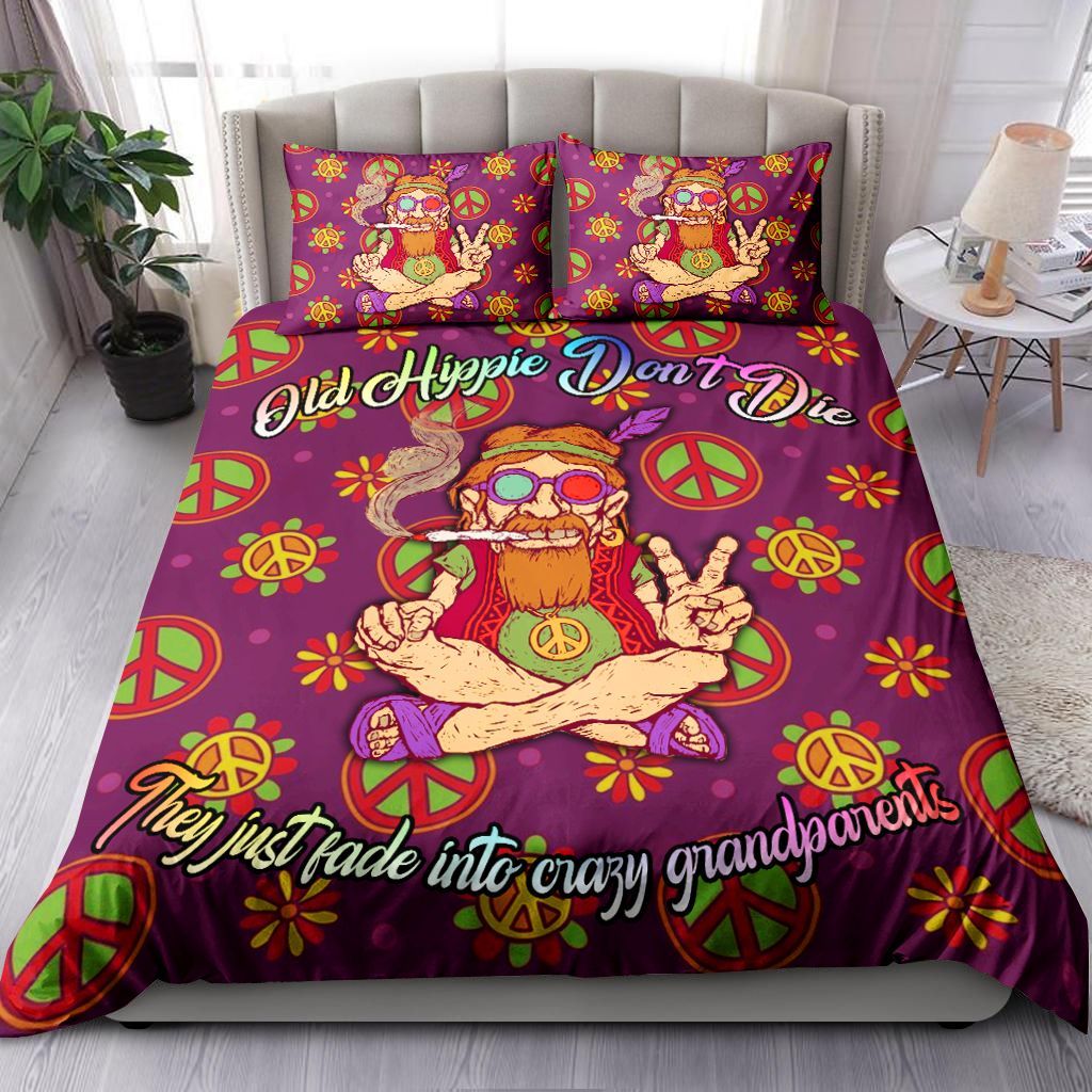 Old Hippie Do Not Die Bedding Set