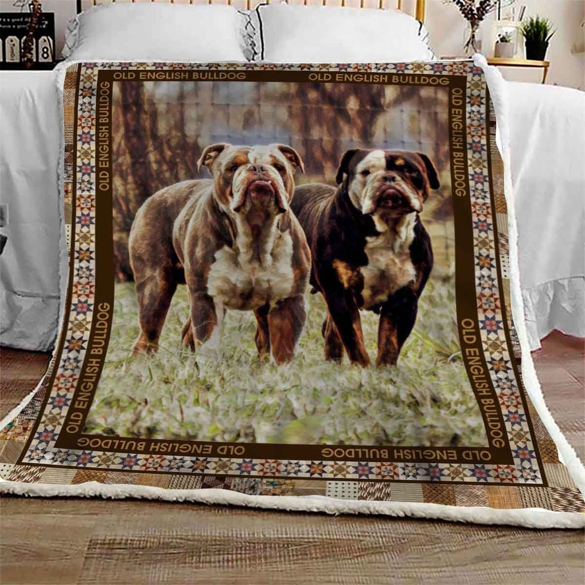 Olde English Bulldogge Friend Sherpa Fleece Blanket