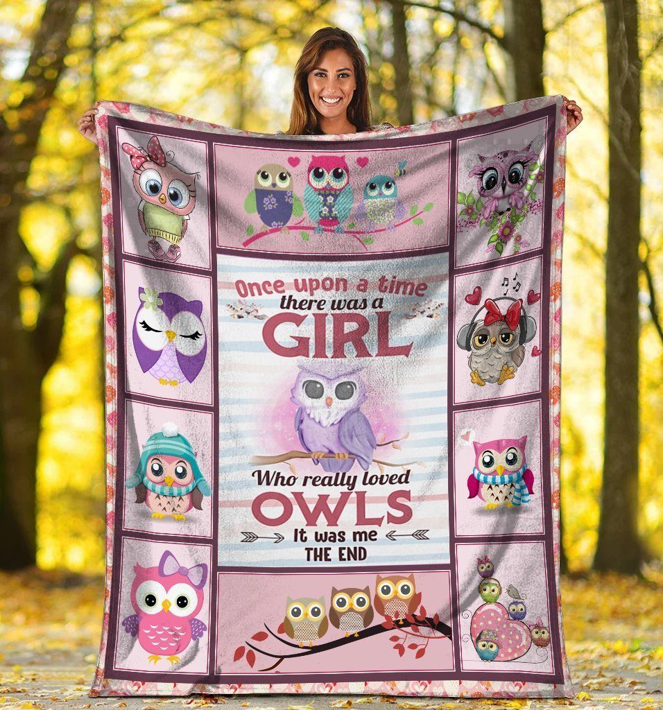 Once Upon A Time There Was A Girl Loved Owl Pink Fleece Blanket