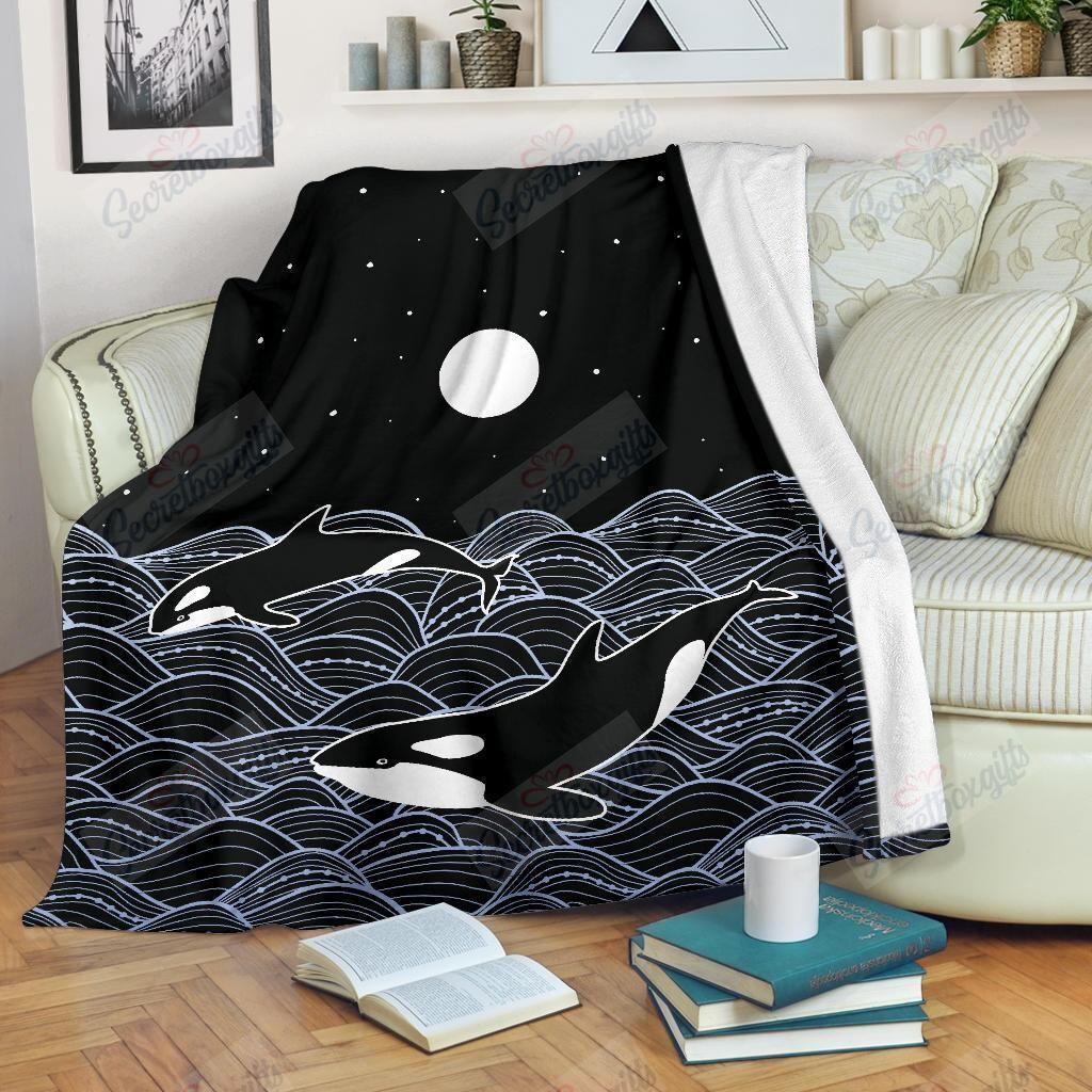 Orca Night Fleece Blanket