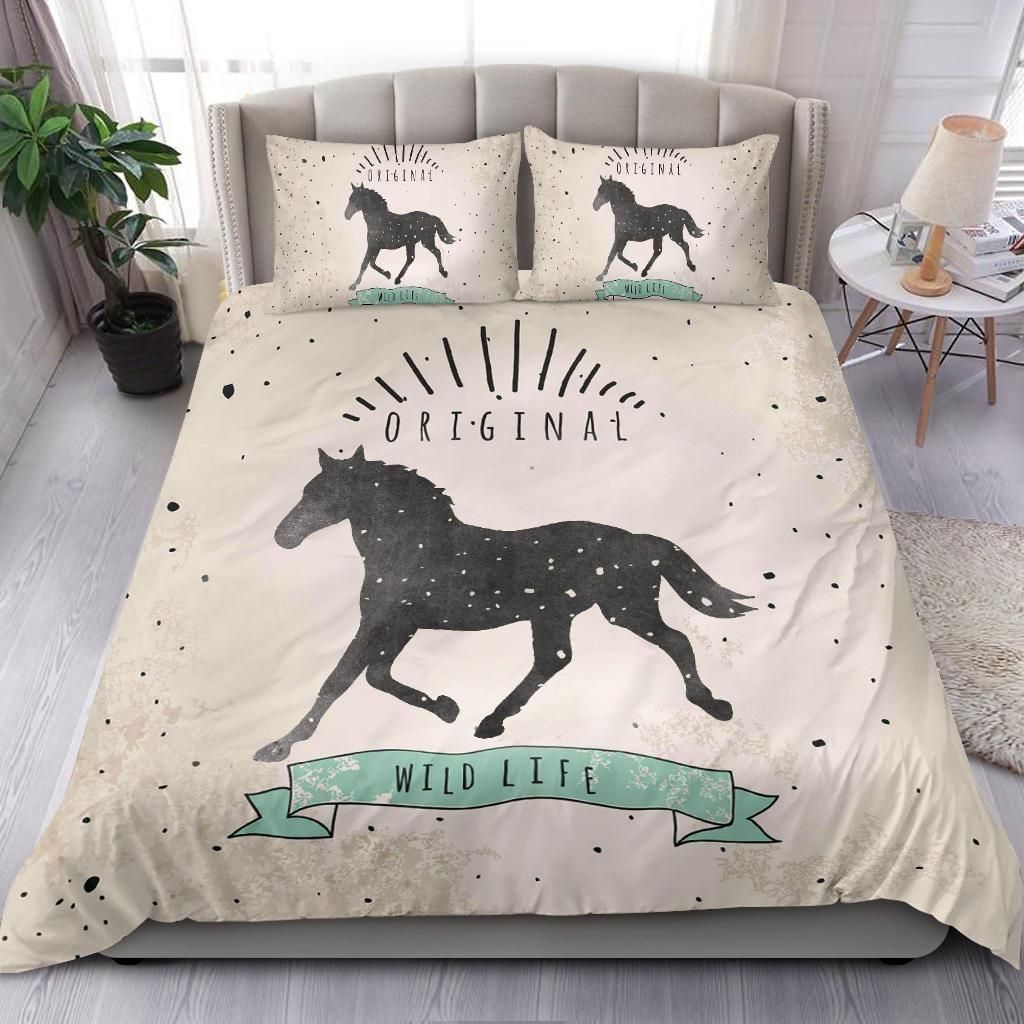 Original Wild Life Horse Bedding Set