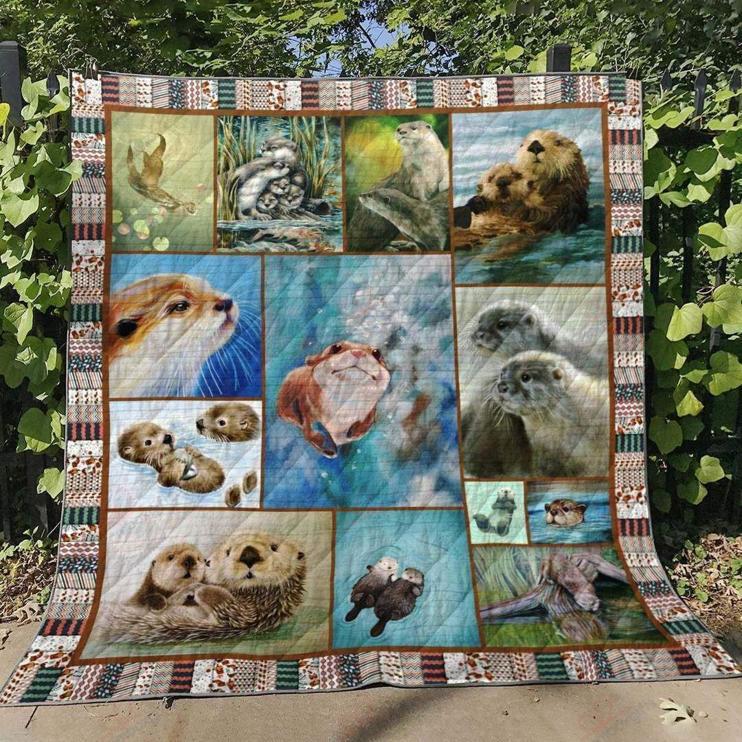 Otter LD2109507CL Quilt Blanket