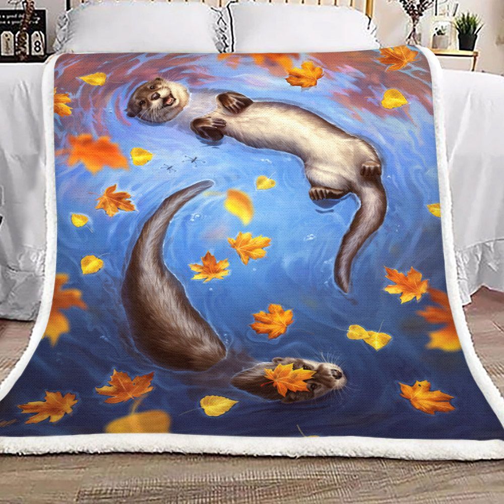 Otter Sherpa Fleece Blanket