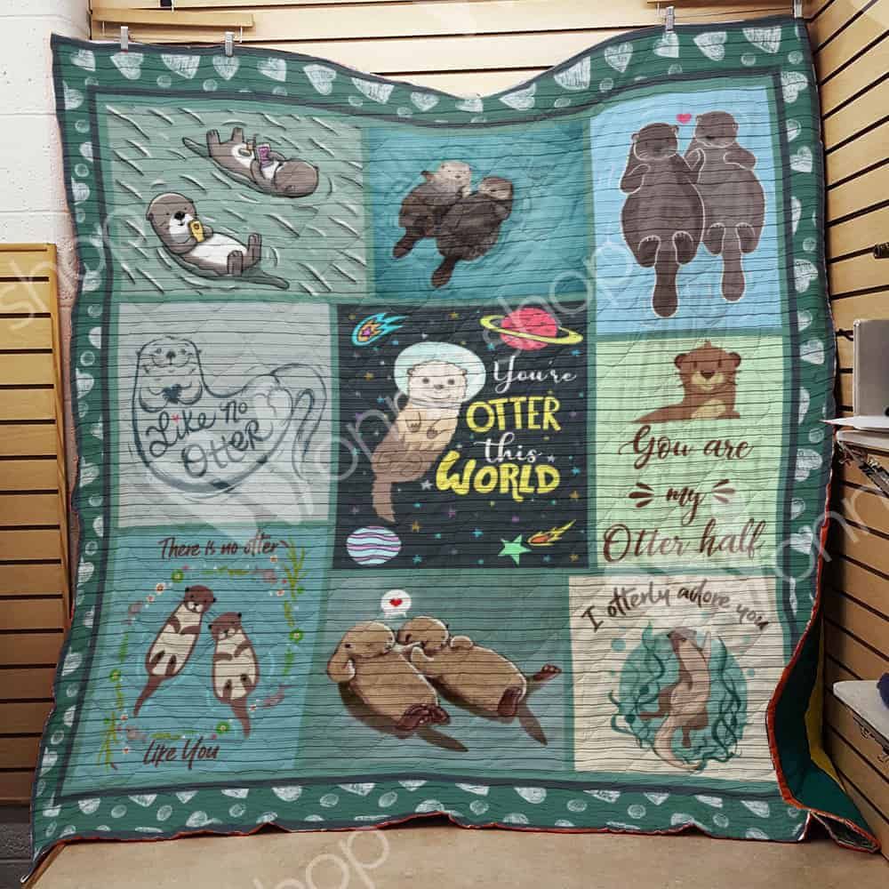 Otter Quilt Blanket DHC1102600TD