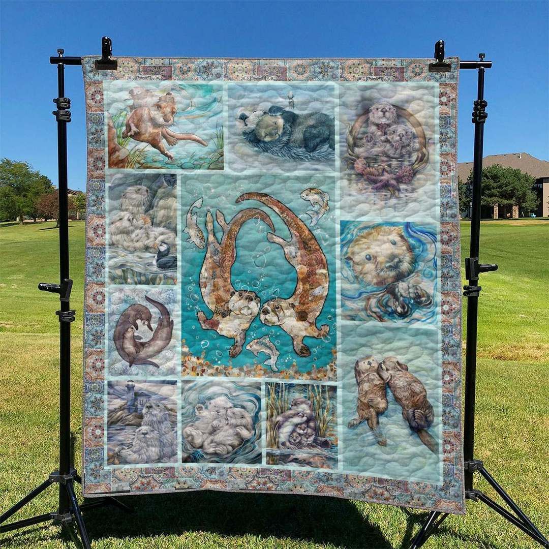 Otter TD2709517 Quilt Blanket