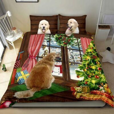 Outside Window Golden Retriever Bedding Set