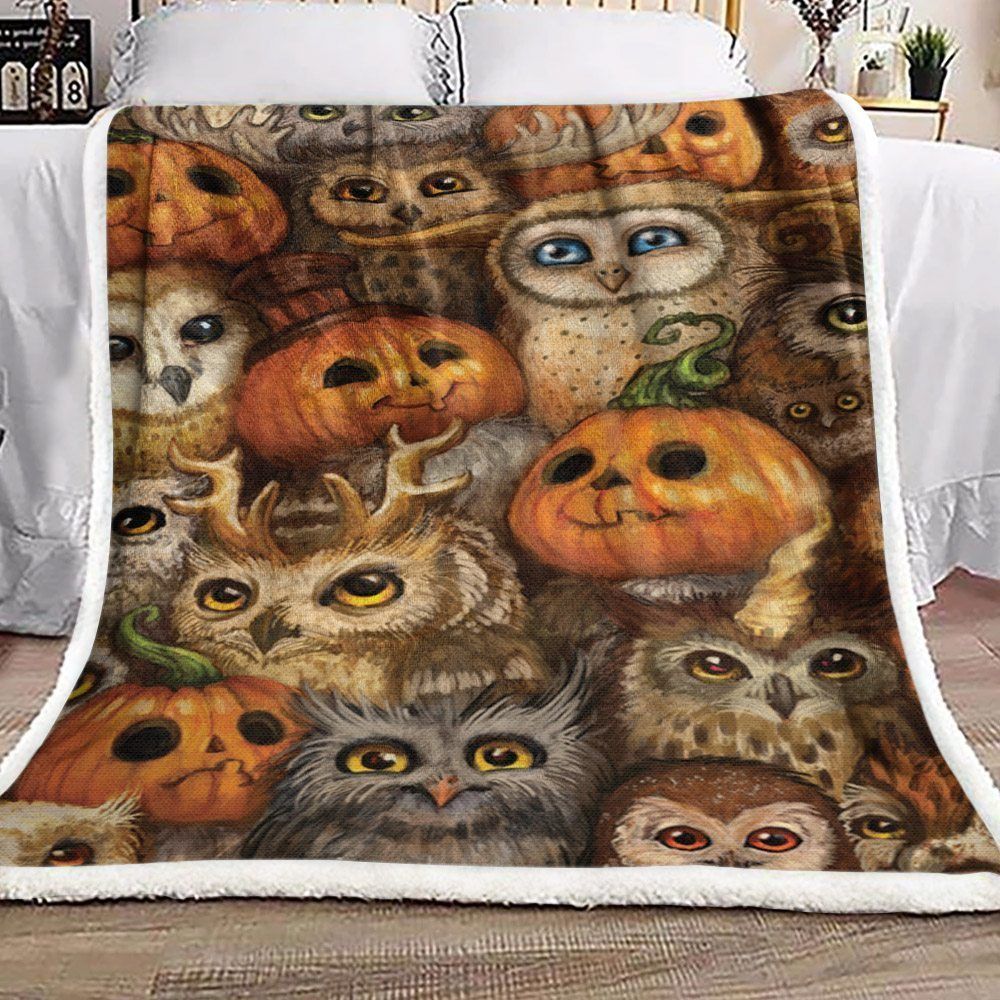 Owl Sherpa Fleece Blanket