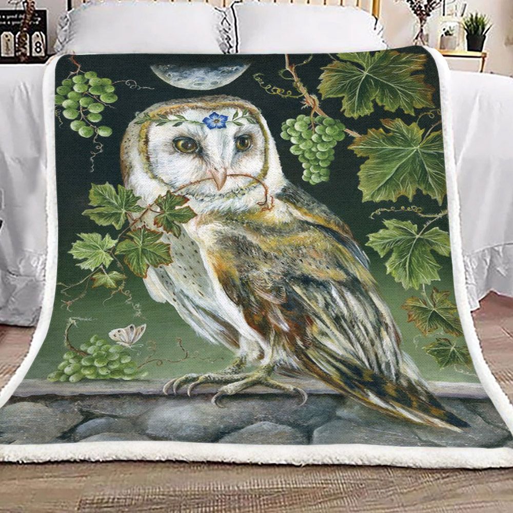 Owl Sherpa Fleece Blanket