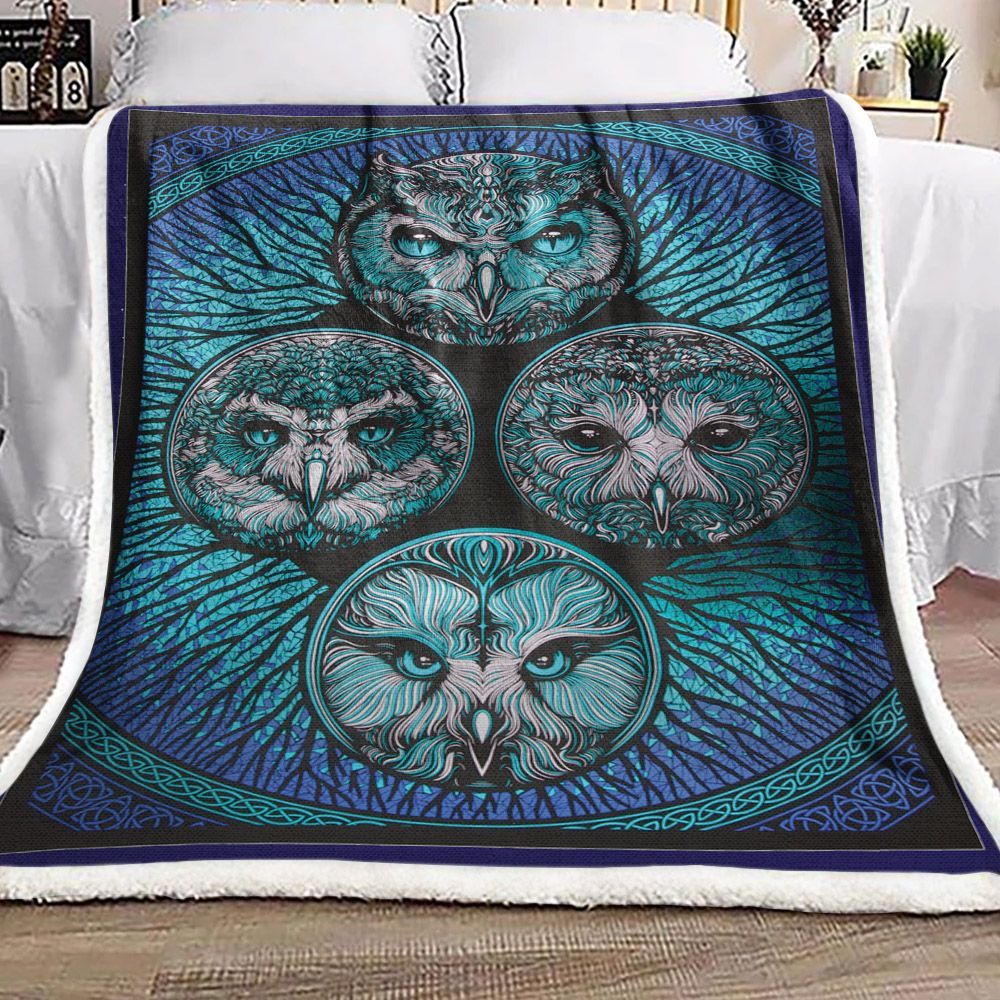 Owl Sherpa Fleece Blanket