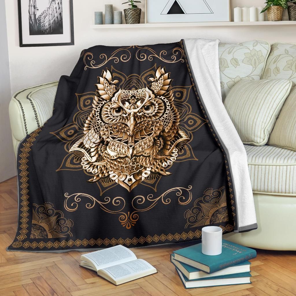 Owl Sherpa Fleece Blanket